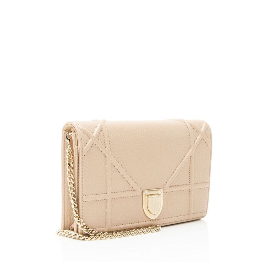 Dior Calfskin Diorama Wallet on Chain - Picture 2 of 14